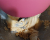Foto del paso 3 de la receta: Unas Súper Cookies De Azúcar Negra