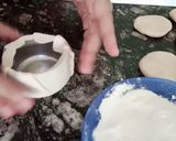 A picture of step 2 of Crispy Katori Chaat.