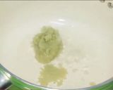A picture of step 4 of Mumbai street food pav bhaji.