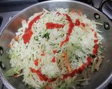 A picture of step 3 of CHINESE ROLL #CookpadRamadan.