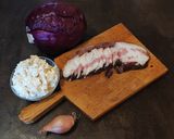 Foto del passaggio 1 della ricetta Torta salata di farina di ceci e grano saraceno con gorgonzola e cavolo cappuccio rosso