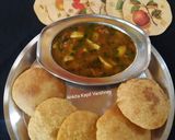 A picture of step 4 of Aloo Kachori Sabji.