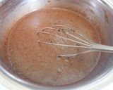 Foto langkah ke 3 dari resep Steamed Choco Moist Cake.