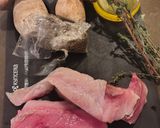Foto del passaggio 1 della ricetta Ricciola ai funghi porcini