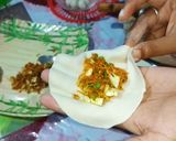 A picture of step 10 of Paneer Momo.