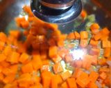 Foto del paso 4 de la receta: Guisado de calabacitas con zanahoria