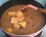 Foto langkah ke 5 dari resep Kalio Daging Sapi Ubi Jalar.