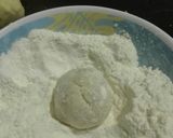 Foto del paso 5 de la receta: Bolitas de queso 4 quesos