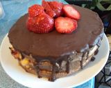 Csokis epertorta recept fázis 5 fotója