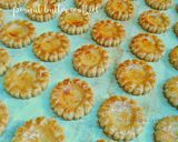 Foto langkah ke 5 dari resep Kue Kacang / Peanut Butter Cookies.