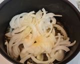 Foto del paso 3 de la receta: Filetes de ternera en salsa de pimientos verdes y rojos