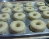 Foto langkah ke 5 dari resep Donat Empuk Irit Tanpa Telur & Susu Tanpa Ulen.