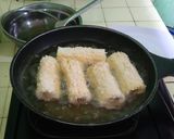 Foto langkah ke 5 dari resep Roti Tawar Isi Pisang Cokelat Keju.