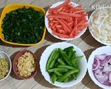 A picture of step 3 of Ginger & Garlic Noodles Without MSG and Food Colour.