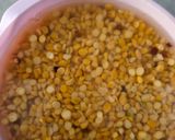 A picture of step 1 of Chana dal.