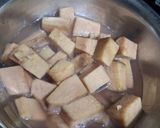 A picture of step 2 of Suran ki sukhi bhaji.