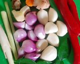 Foto langkah ke 2 dari resep Ayam Woku khas Manado.