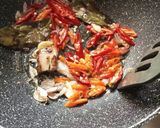 Foto langkah ke 2 dari resep Orek tempe basah.