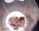 A picture of step 2 of Chocolate Coffee Milk Shake.