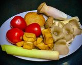 Hình bước làm 1 của món Bún Riêu Chay