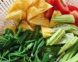 Hình bước làm 2 của món Canh chua cá ngừ