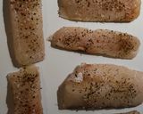 Foto del paso 2 de la receta: Lomos de merluza con tomate