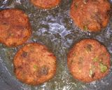मसूर दाल कटलेट (Masoor Dal Cutlet recipe in Hindi) रेसिपी चरण 4 फोटो