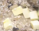 Foto del paso 5 de la receta: Risotto de setas