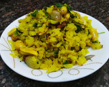 A picture of step 6 of Kanda poha.