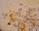 A picture of step 4 of Kesar Elaichi Kharvas (Khees).