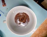 Foto langkah ke 3 dari resep Choco Mug Cake (2 menit masak di microwave).