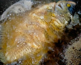 Foto langkah ke 5 dari resep Pecak Ikan Gurame Khas Betawi.