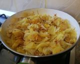 A picture of step 2 of Classic Spanish Tortilla.
