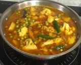 A picture of step 4 of Cauliflower Sabji/Aloo-Phulkopir Dalna: Typical Bengali Style (No Onion-Garlic).