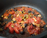 Foto del paso 5 de la receta: Espaguettis a la putanesca picante