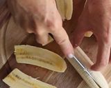 Foto del paso 1 de la receta: Paletas congeladas de plátano