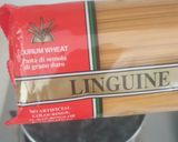 Gambar langkah 1 resipi Lemon Garlic Parmesan Linguine.