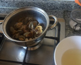 Foto del paso 3 de la receta: Fesols santa pau amb calamarsets i gambes
