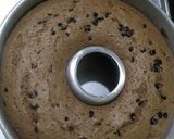 Foto langkah ke 7 dari resep Bolu Coklat Putih Telur.