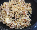 Foto del paso 3 de la receta: Pollo al cardamomo con arroz salteado
