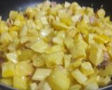 صورة لخطوة 5 من وصفة فريت أومليت 🍟🥚 بالبصل 🧅والتونة