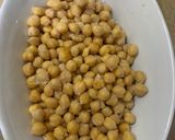 A picture of step 1 of Mix plate with channa (chickpea)and maash daal barey).