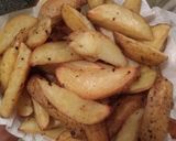 Foto del paso 4 de la receta: Papas cuña al horno 🥔