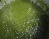 A picture of step 2 of Palak chicken 💖💖.