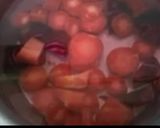 A picture of step 1 of Gajar or chukandar ka juice.