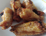 Foto del paso 3 de la receta: Alitas de pollo fritas en aceite girasol y muy crujientes