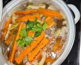 Húsleves pulykanyakból recept fázis 2 fotója