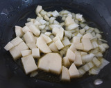 Foto del paso 1 de la receta: Pisto de verduras con huevo