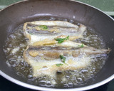 Foto del paso 2 de la receta: Pescadilla o perlitas de ración rebozadas
