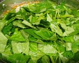 Hình bước làm 2 của món Canh rau đay nấu tôm thịt